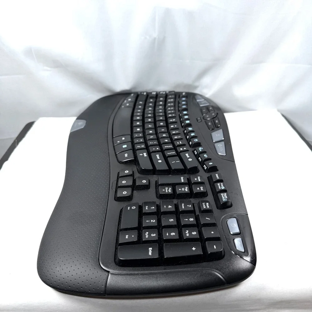 Logitech Comfort Wireless Wave Keyboard Y-RCP140 Combo with Mouse and Dongle